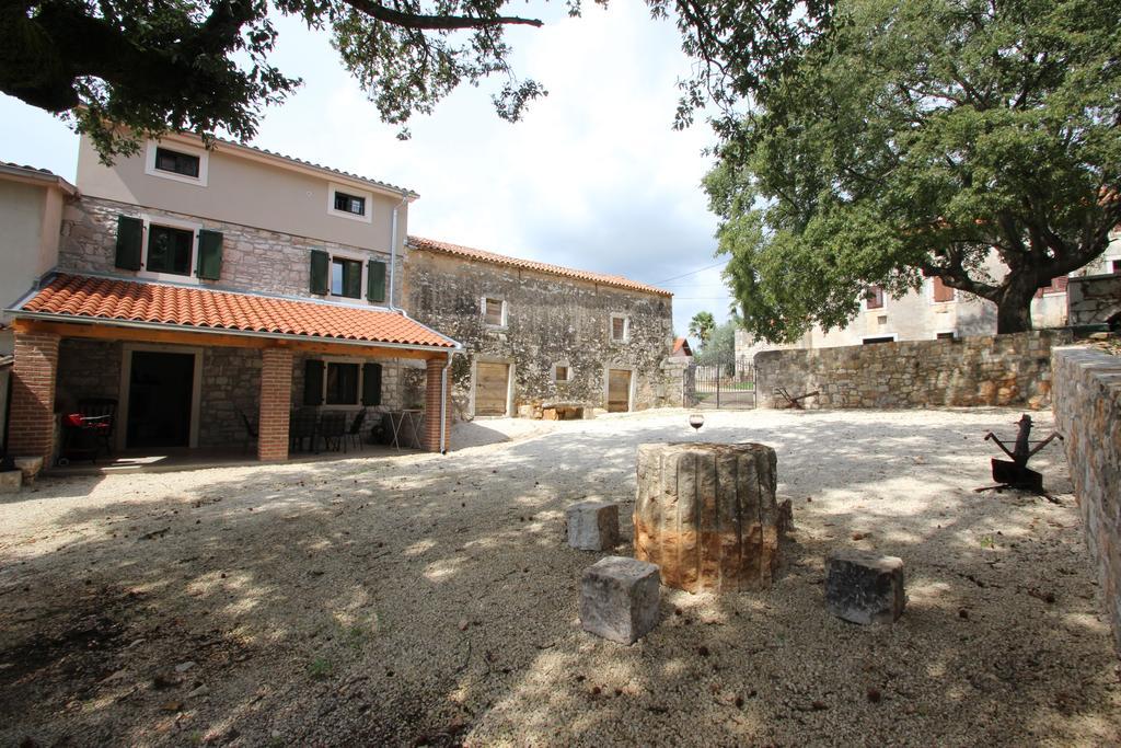Holiday Home Vinkovic Porec Luaran gambar