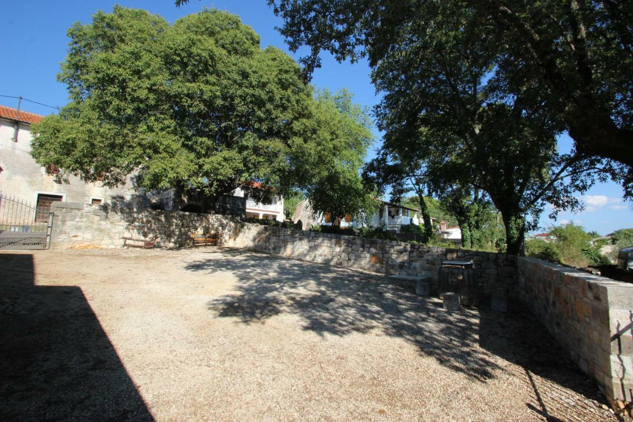 Holiday Home Vinkovic Porec Luaran gambar